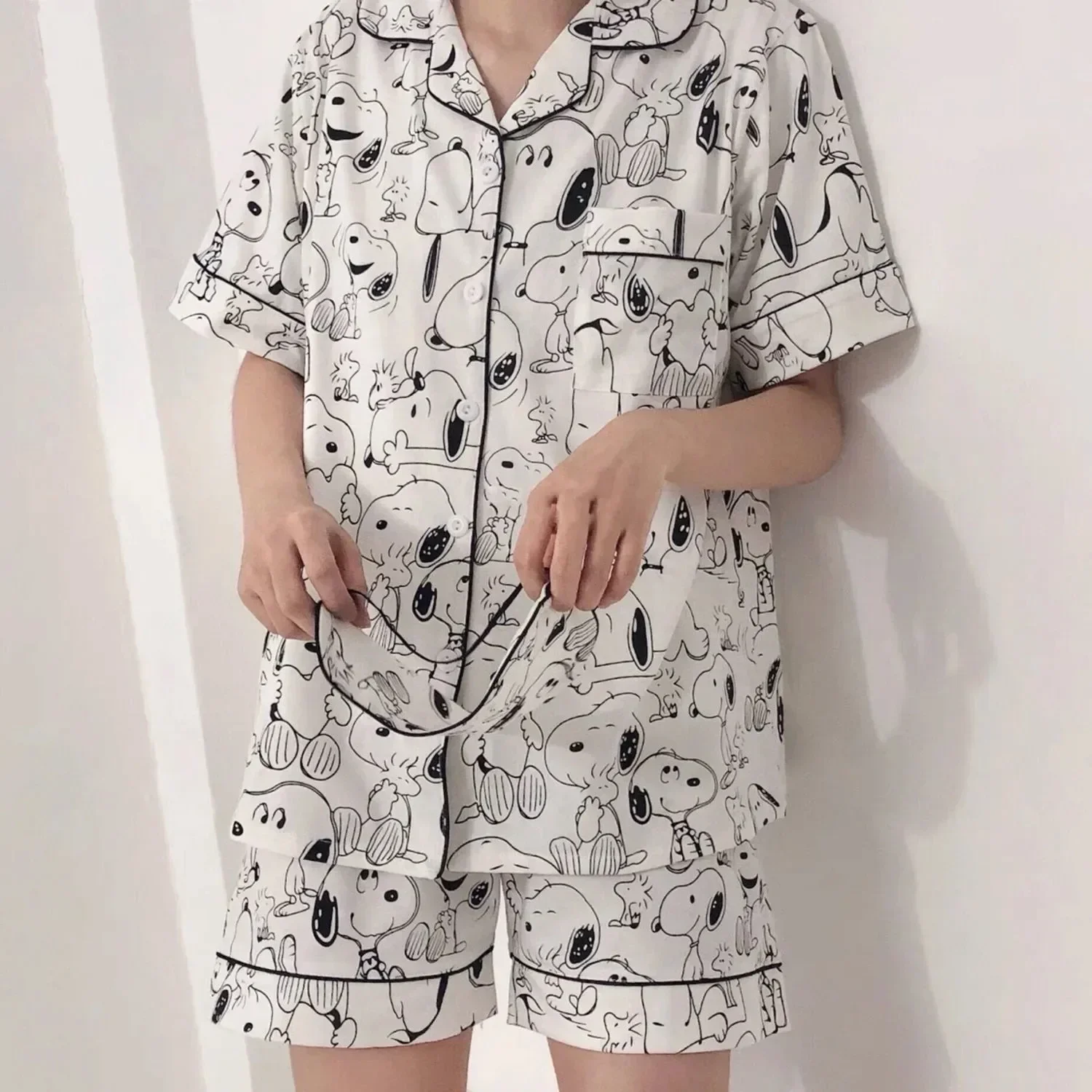 Snoopy short-sleeved pajamas women summer nightgown sleepwear cartoon cute cardigan outside girl home clothes set