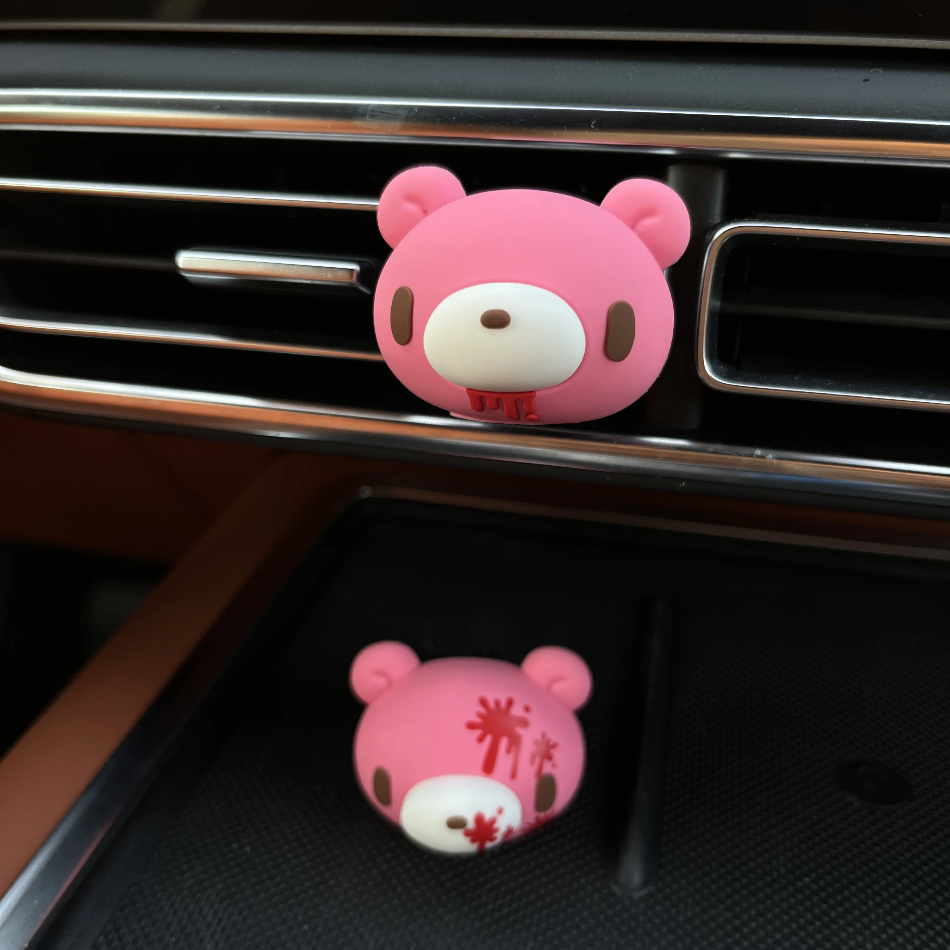 Cute Pink Bear Car Air Outlet Ornament (Horizontal & Vertical Dual-purpose Clip)