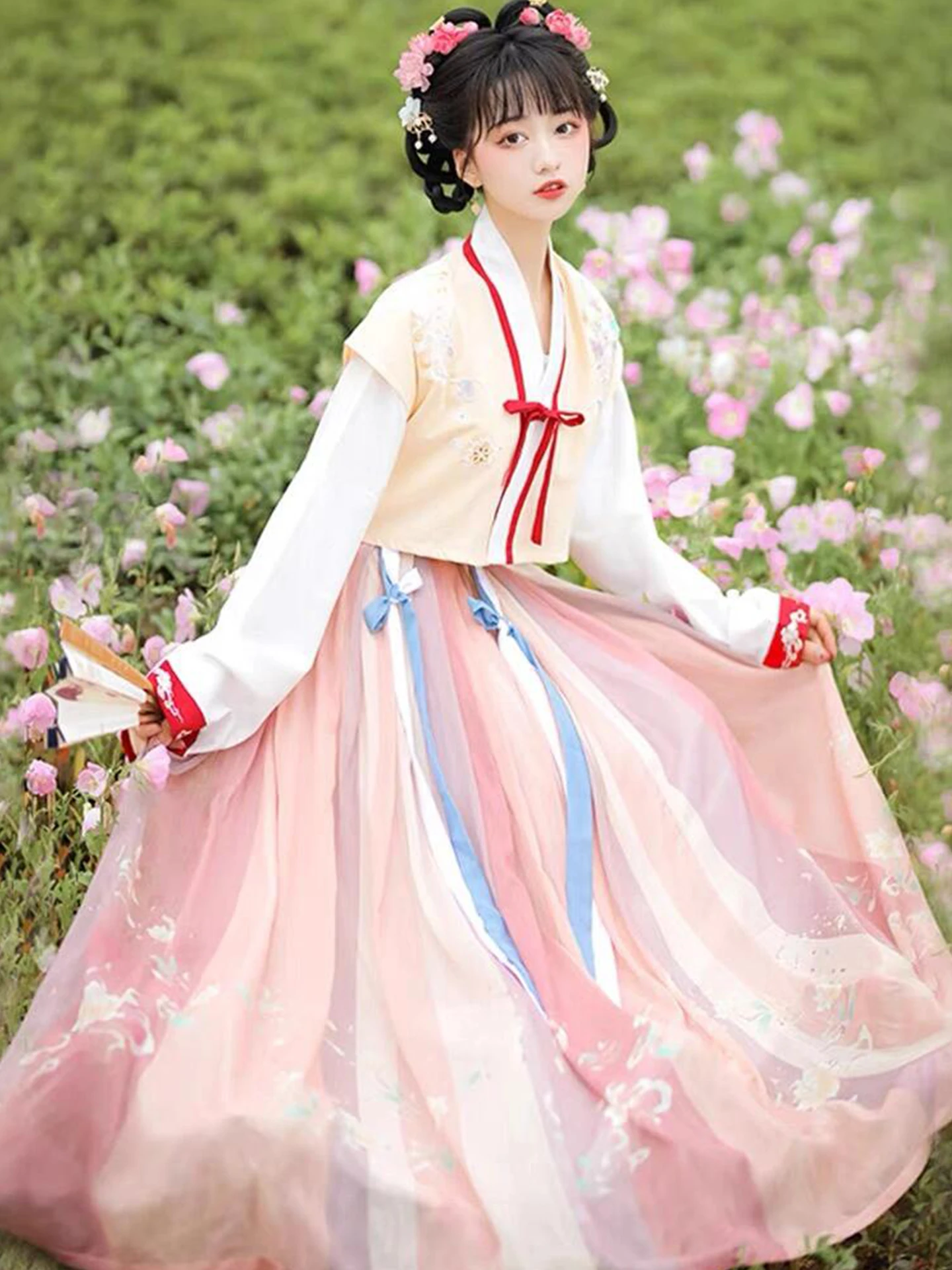 طقم تنورة Tang Dynas Sle Hanfu للسيدات لخريف وشتاء الهالوين مجموعة كاملة من الأزياء الصينية التقليدية للارتداء اليومي