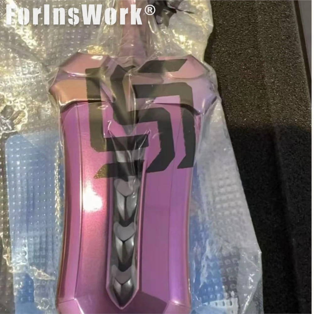 Un dominio armatura sospesa spada antistress giocattoli per adulti ornamenti giocattolo di decompressione per ufficio