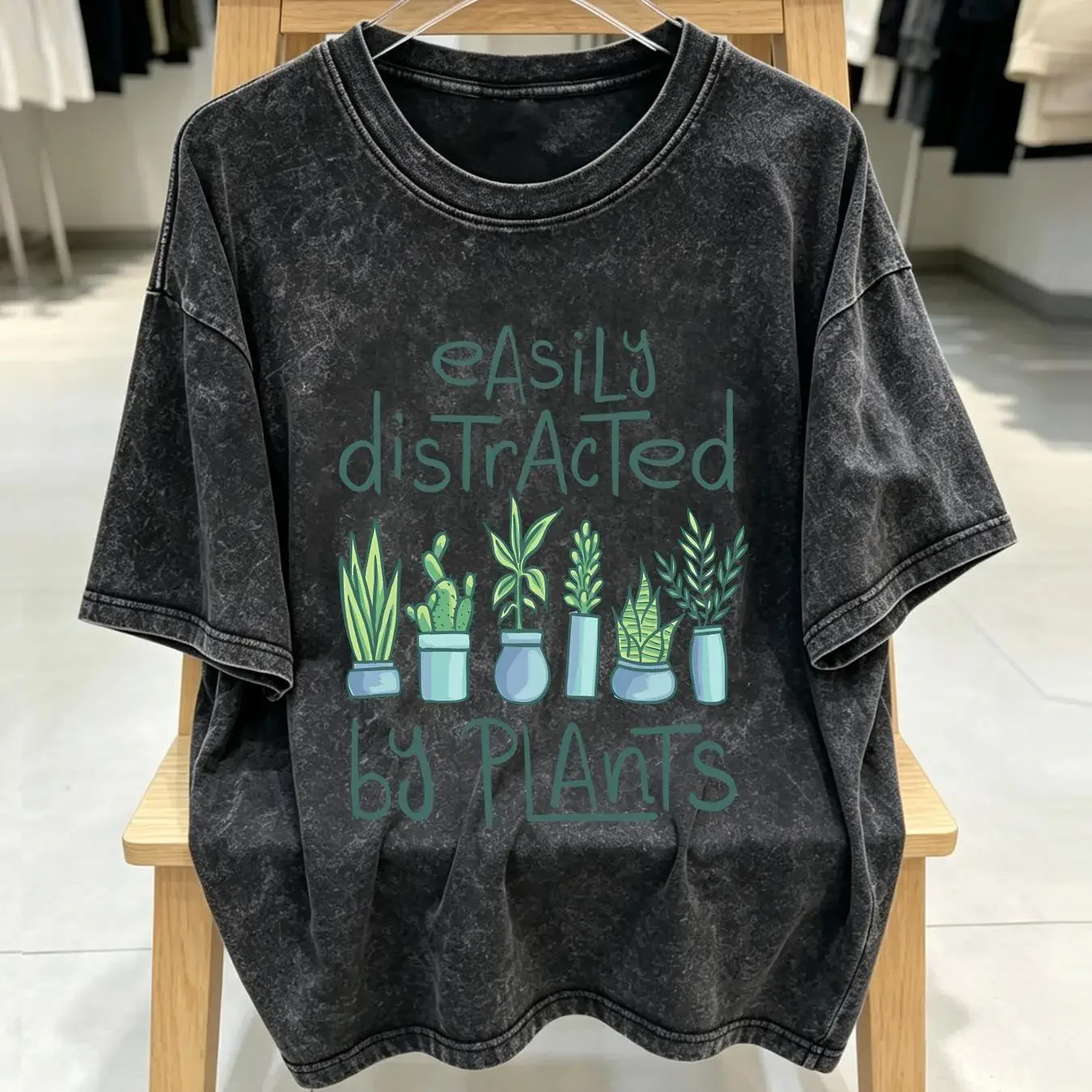 washed T Shirt Easily Distracted By Plants Botanist Funny 100 Cotton vintage Washed homme Versatile streetwear Stretched