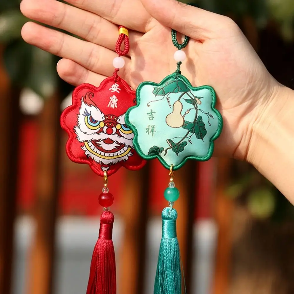 Tibetan Incense Car Hanging Fragrance Sachet Storage Cloth Hanging Decor Embroidery Sachet Aromatherapy Perfume Handicraft