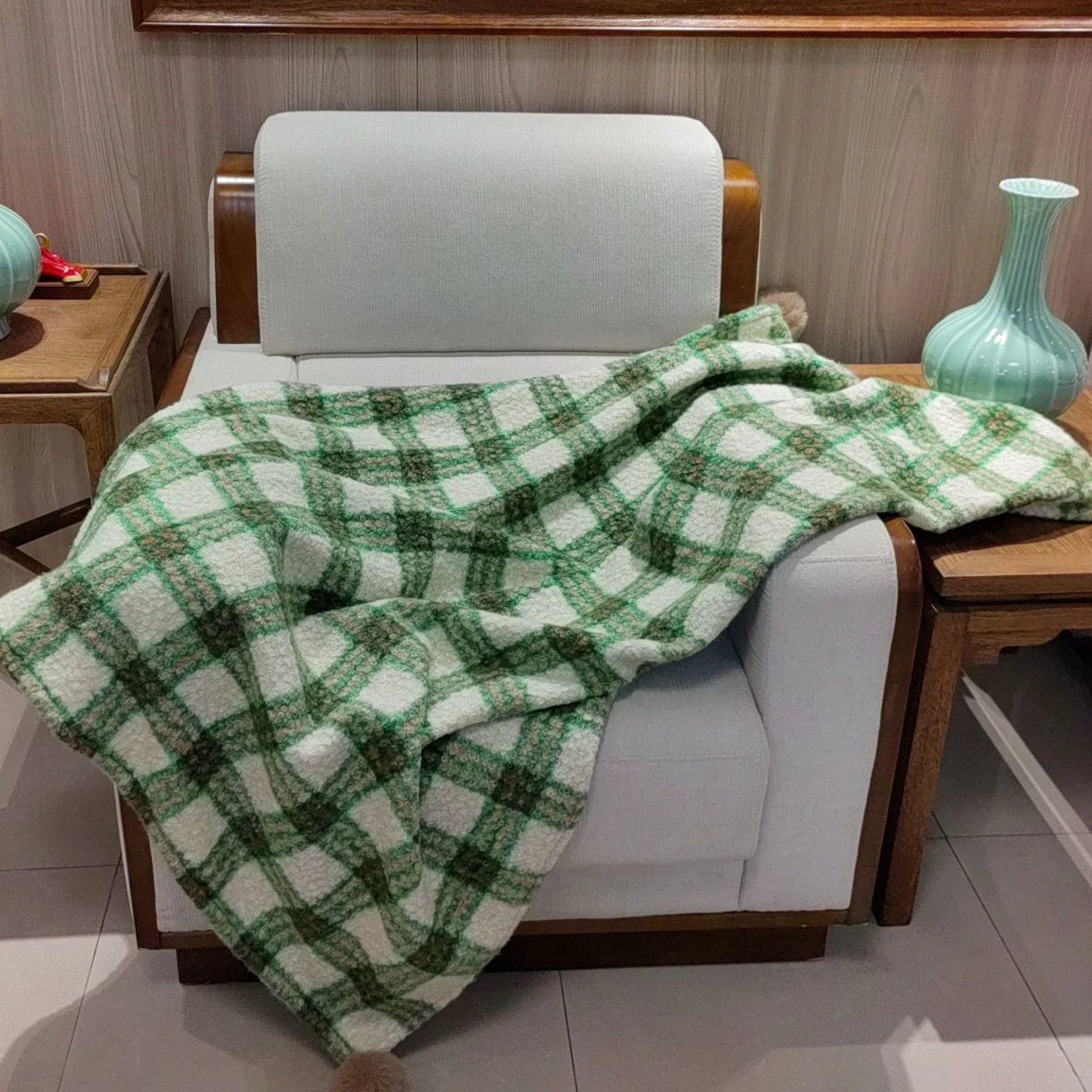 

Bohemian Vintage Plaid Sherpa Throw Blanket, Soft Flannel Couch Cover for Couch, Single Size Lightweight Blanket for Adults,Gift