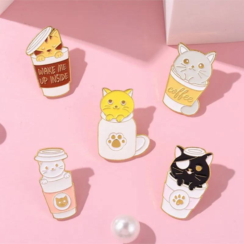 Coffee Cat Enamel Pin Coffee Cup with Paw Brooches Kitty Metal Badges Bag Clothes Pins Up Jewelry Gift for Cat Lover