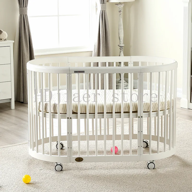 

Oval Crib Multifunctional Pine Children's Bed - European White Movable Splicing Bed for Newborn Babies