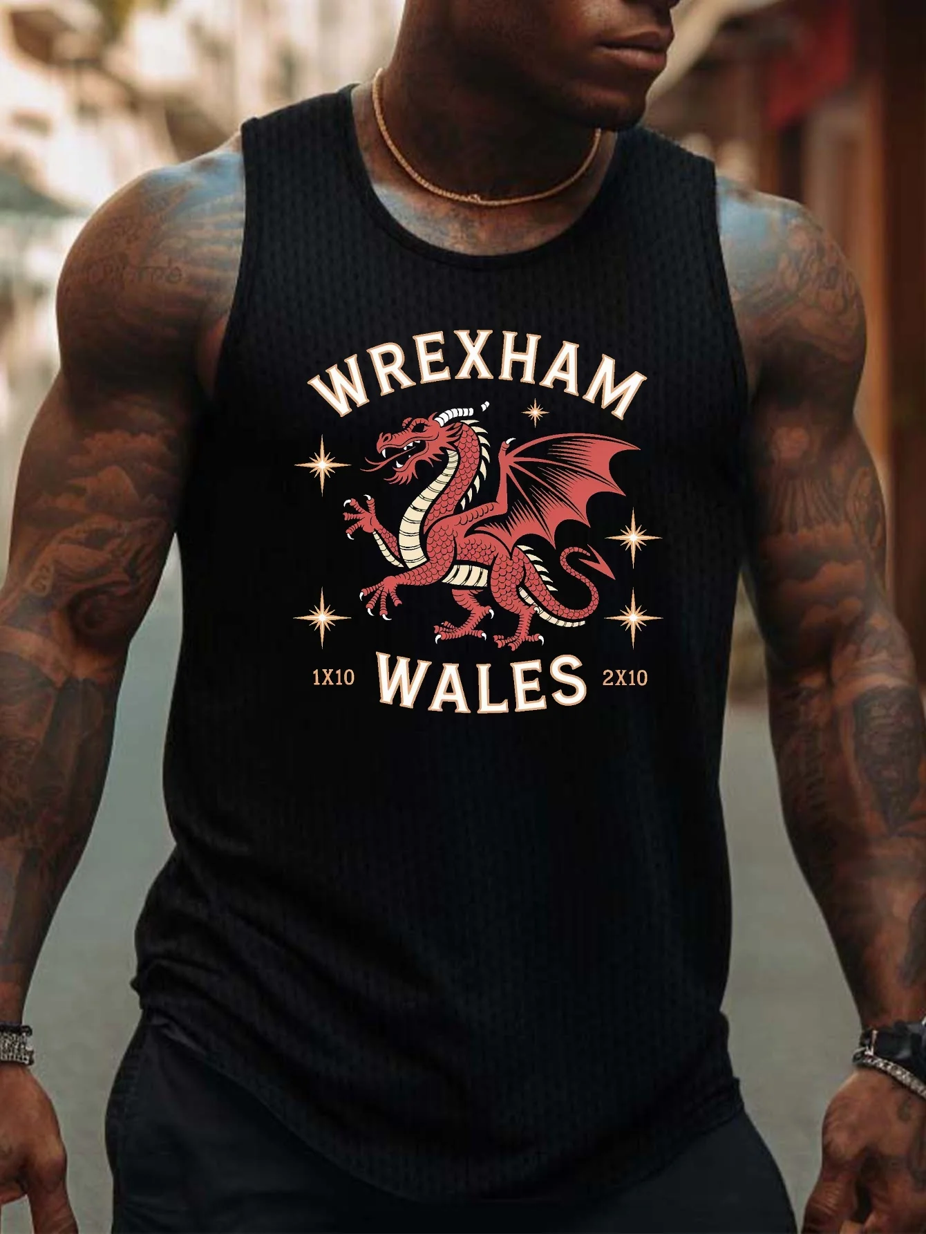 

Мужская спортивная рубашка без рукавов с V-образным вырезом и принтом Reckham Welsh Red Dragon - дышащий дизайн с изображением флага Уэльса