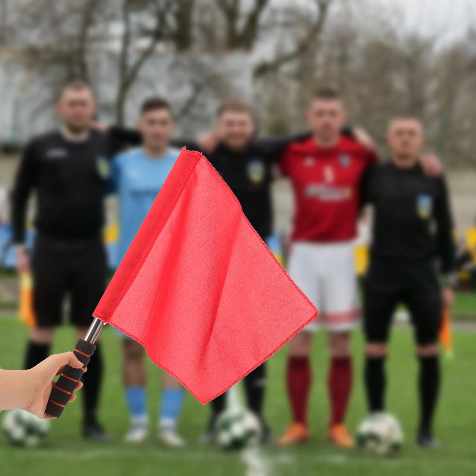 

2Pcs Competition Referee Flags Lightweight Non-Slip Handle Signal Flag for Soccer Football Rugby Sports Training Match