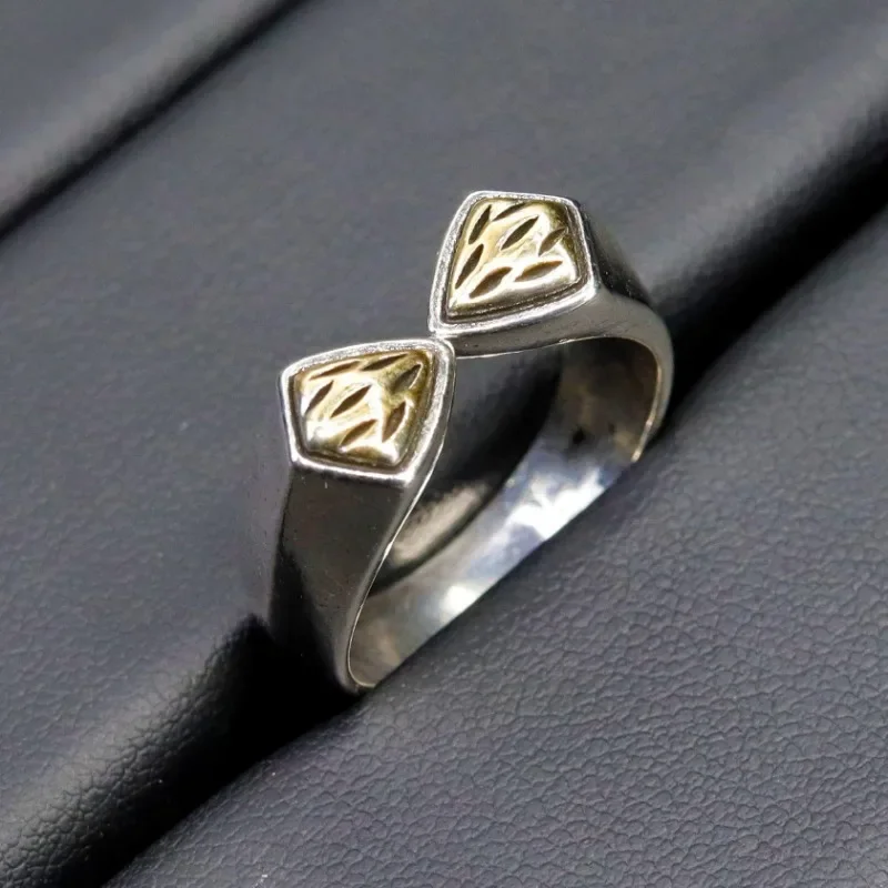 Unisex Style Ring Charm Creative Light Luxury 925 Silver Hip-Hop Vintage Rings for Women Triangle Glossy Party Jewelry Opening