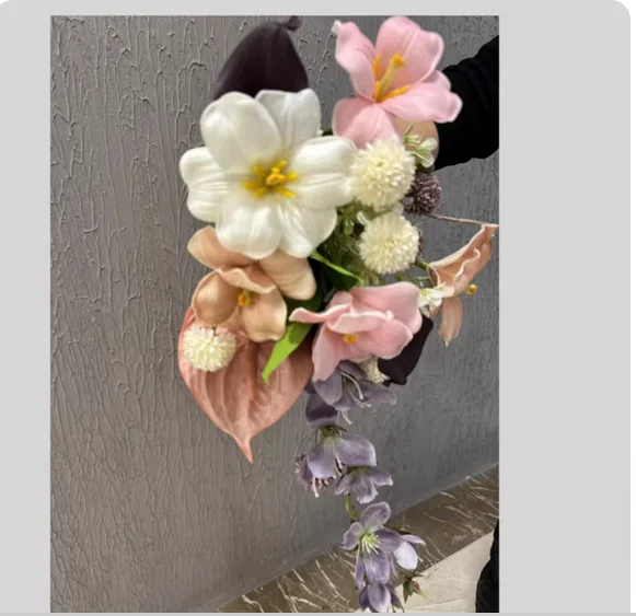 New color hand-held flower studio wedding dress evening dress garden license calla lily retro oil painting multi-petal flower Yu