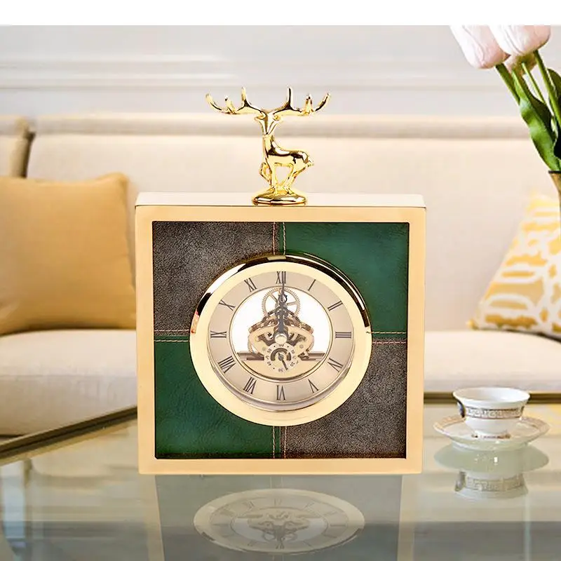 Gold Plated Deer Clock Minimalist Leather Silent Desk Dorm Bedside Desktop Clocks Ornaments Modern Home Decor