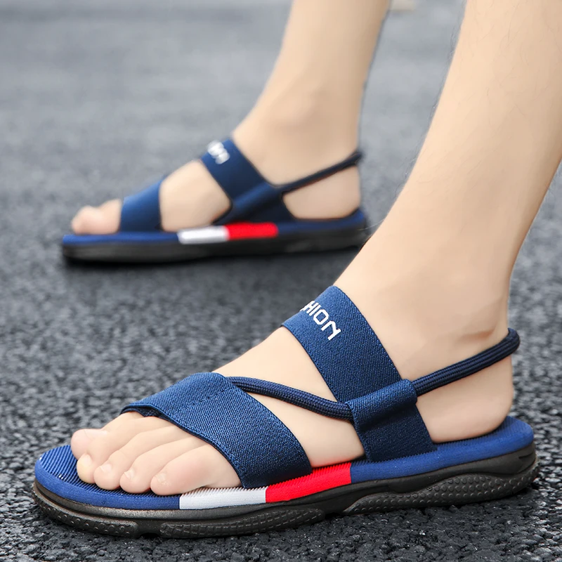 Sandali da spiaggia alla moda con fondo oversize a doppio strato in EVA di vendita calda