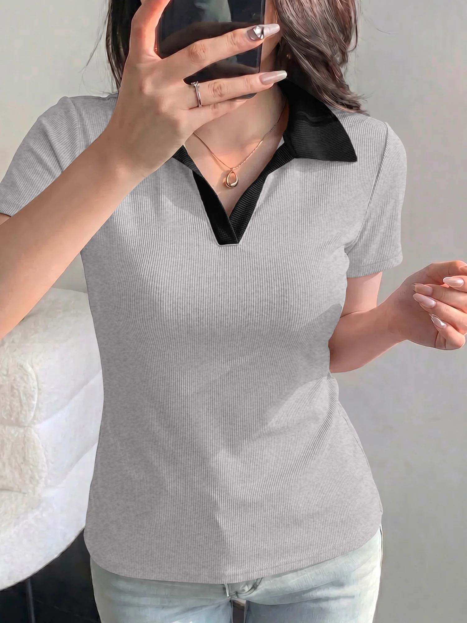 Tailored Fit Polo Shirt, V‑Neck Contrast Collar Ribbed Top for Professional Work & Daily Business Occasions