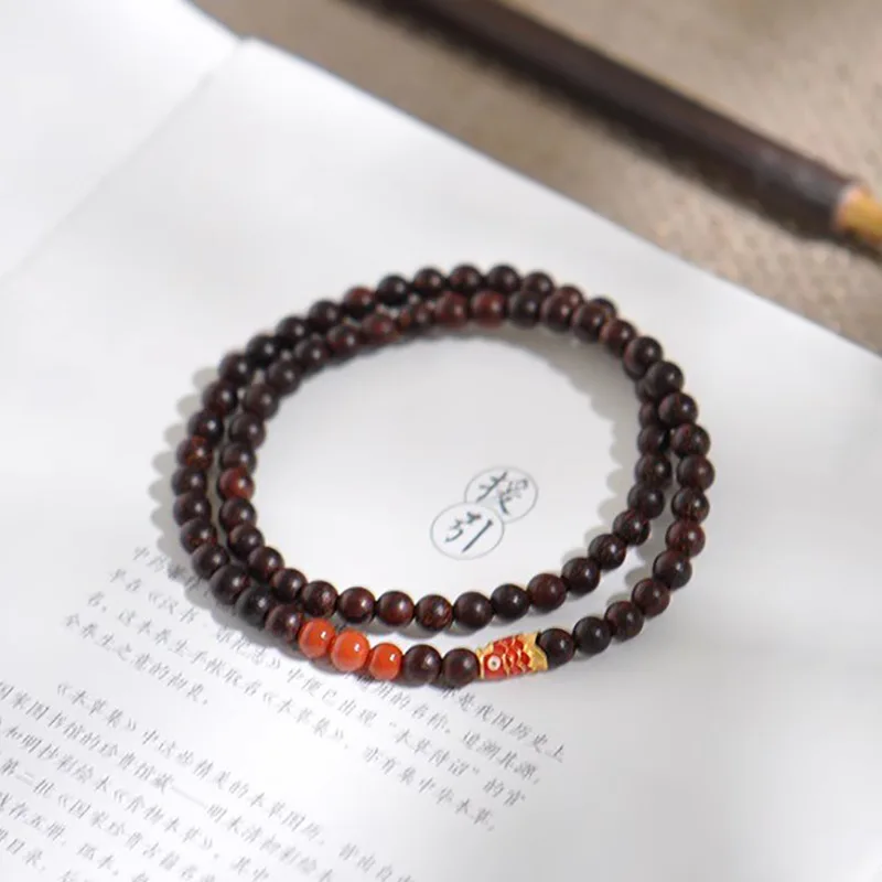 bracciale-lucky-koi-a-doppio-filo-in-legno-di-sandalo-rosso-da-6-mm-con-perla-portafortuna-a-forma-di-loto-e-regali-in-agata-rossa