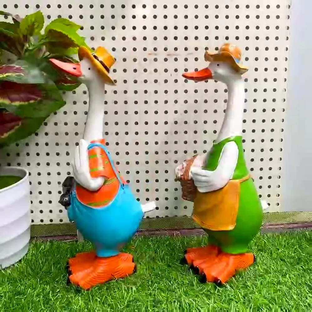 

Creative cartoon duck resin craft outdoor garden garden decoration pieces American countryside Lamp Waterproof Solar Lights