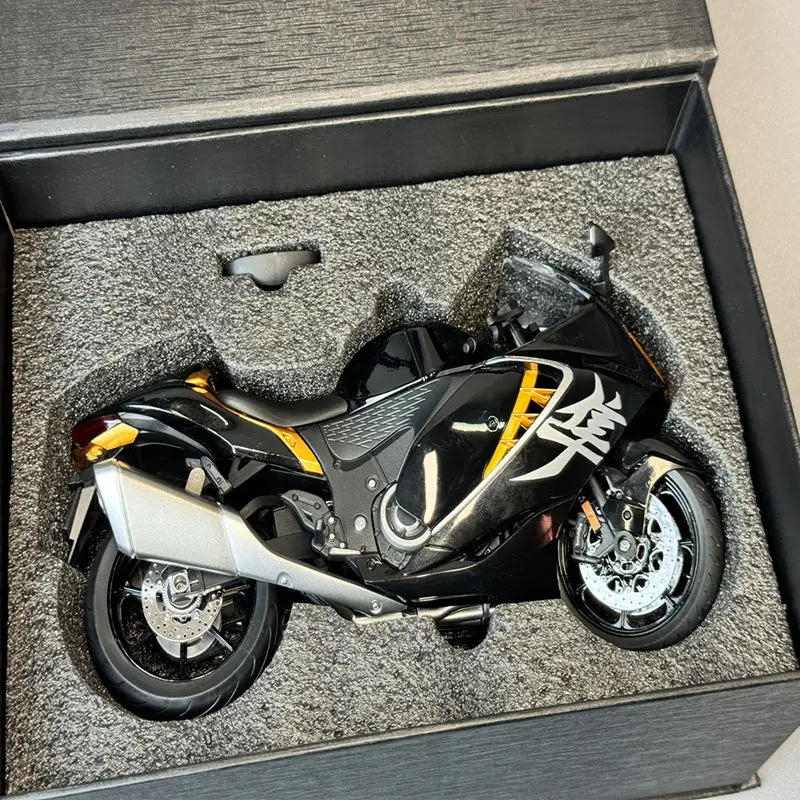 Exquisite Gift Box 1:9 SUZUKI Hayabusa GSX-1300R Alloy Racing Motorcycle Model Diecasts Street Sports Motorcycle Model Kids Gift