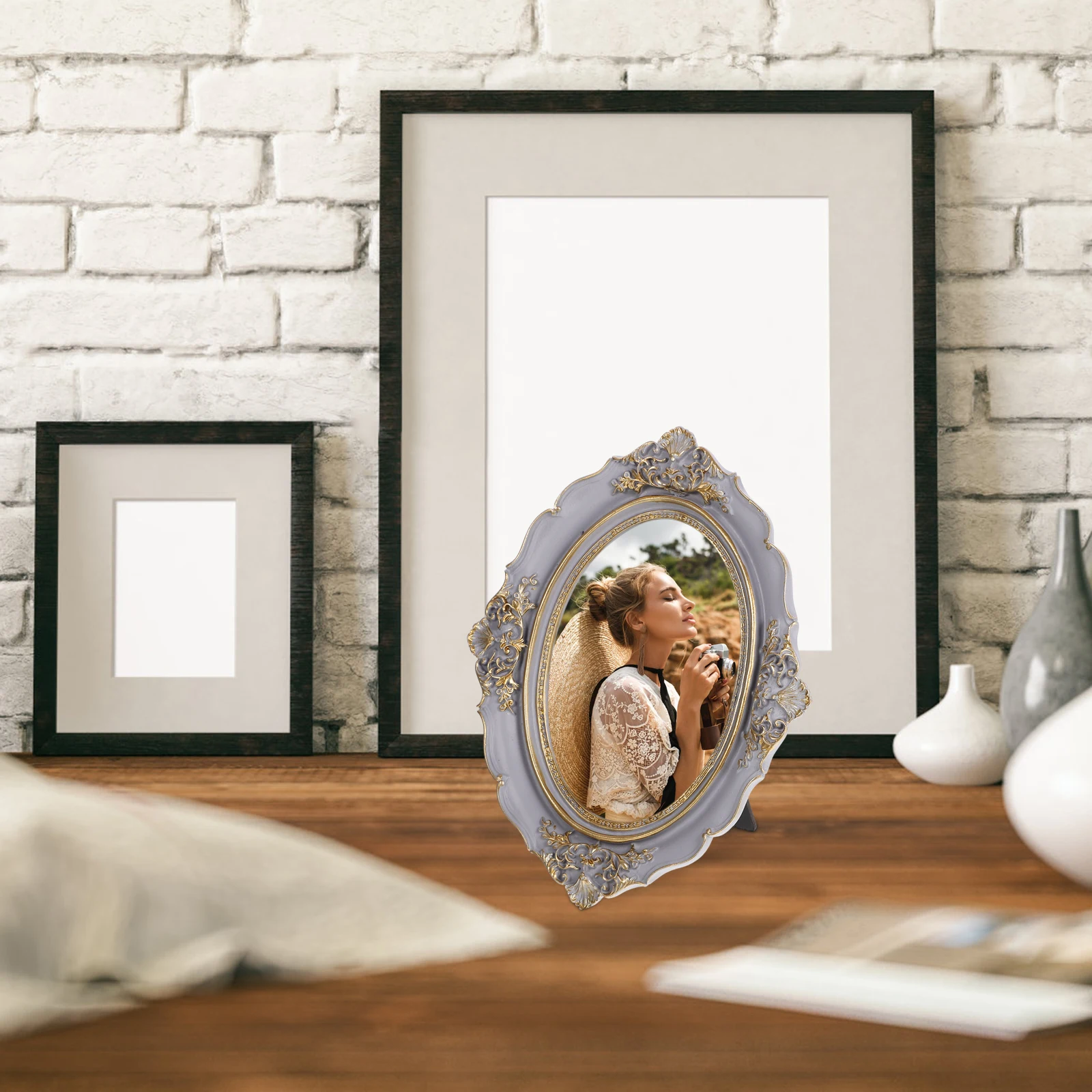 

1pc Oval Vintage Photo Picture Frame Ornament European Style Embossed Picture Frame For Wall Tabletop Decor Display