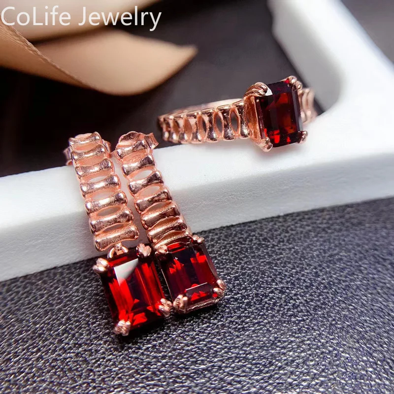 

Design Style Natural Garnet Earrings and Ring Total 2.4ct VVS Natural Garnet Gold Plating 925 Silver Jewelry Set for Woman