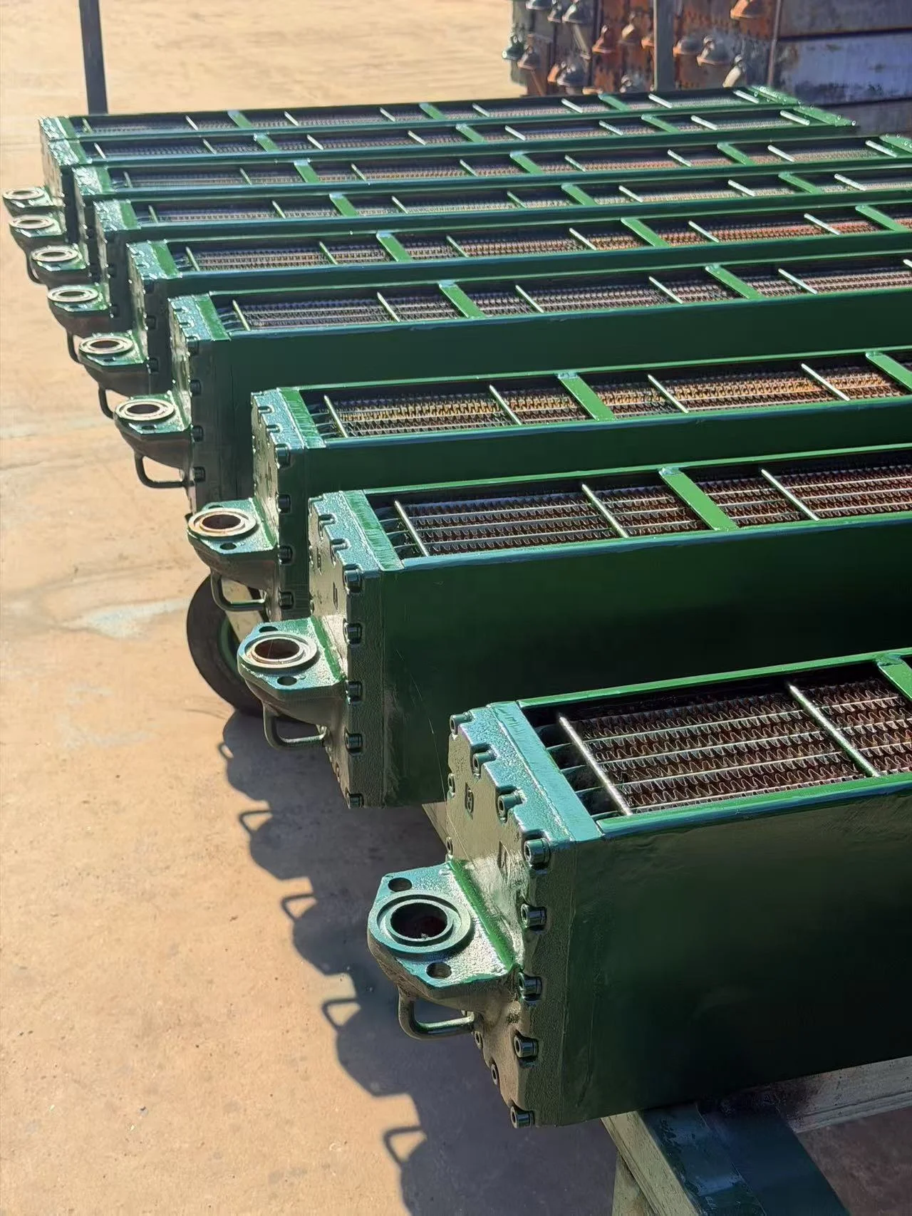 DF8B Railway Locomotive Radiator Single Section Modular Cooling Unit Cast Iron Header Anti-Rust OEM Factory Supply 100x14.5x14mm