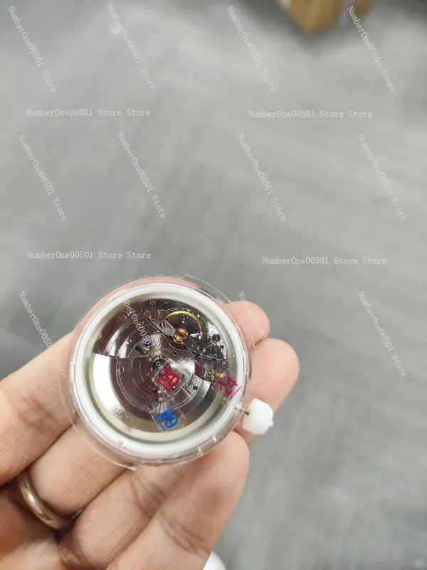 

Автоматический механический часовой механизм VR3135 с синим волосковым пружинным блоком, улучшенная замена для 3135