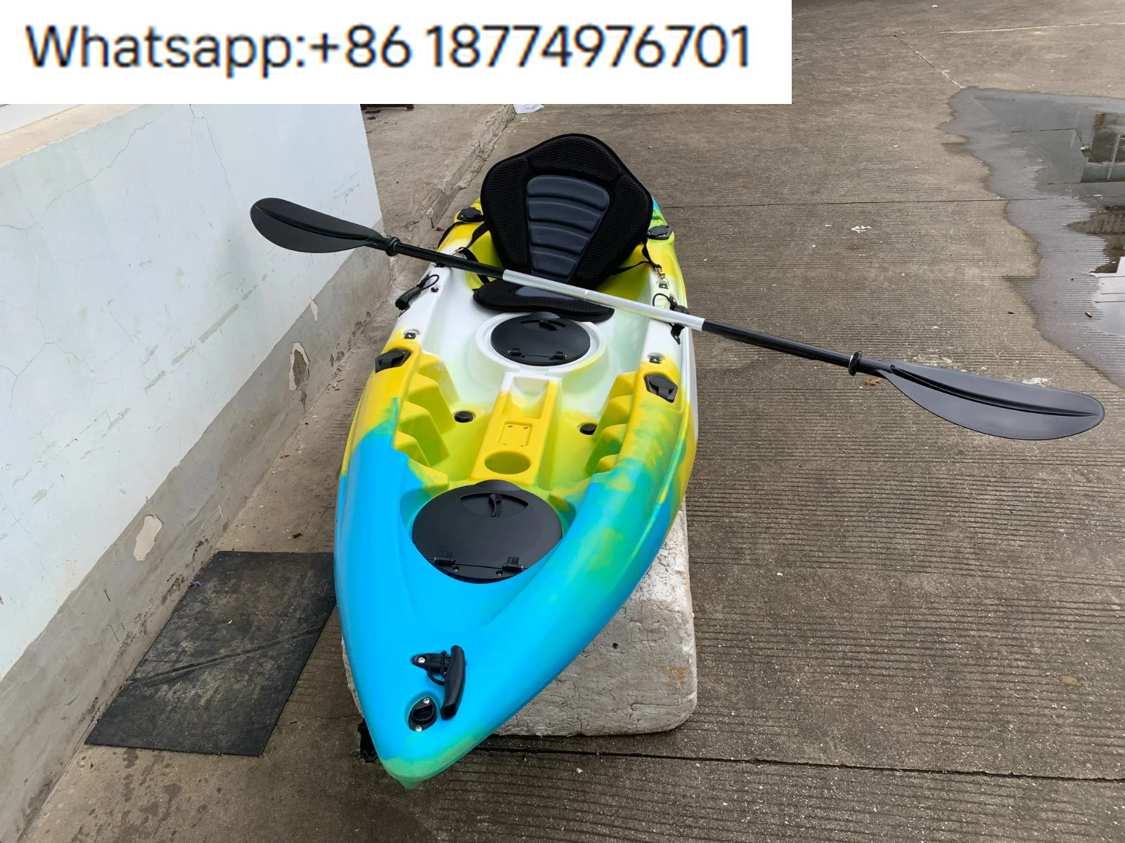 

Outdoors Single Person Sit-On Paddle Fishing Ka Rotomolded HDPE Construction 120kg Load Capacity Stable Hull Design