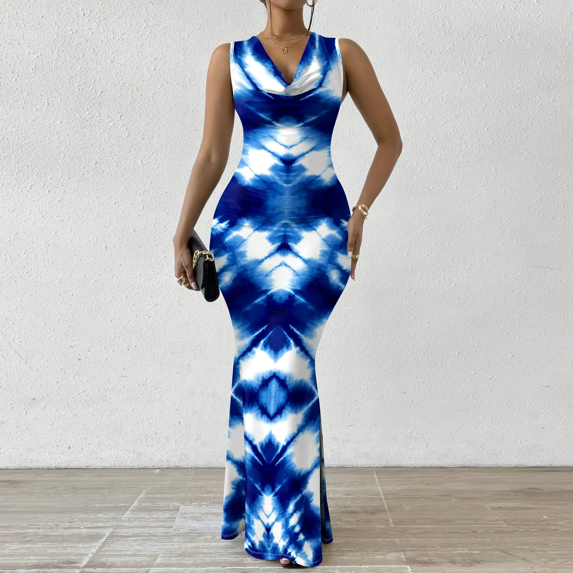 

White Swirl Print Maxi Dress XS‑2XL V‑Neck Sleeveless Bodycon Style for Art Event, Summer Party or Elegant Dinner Look