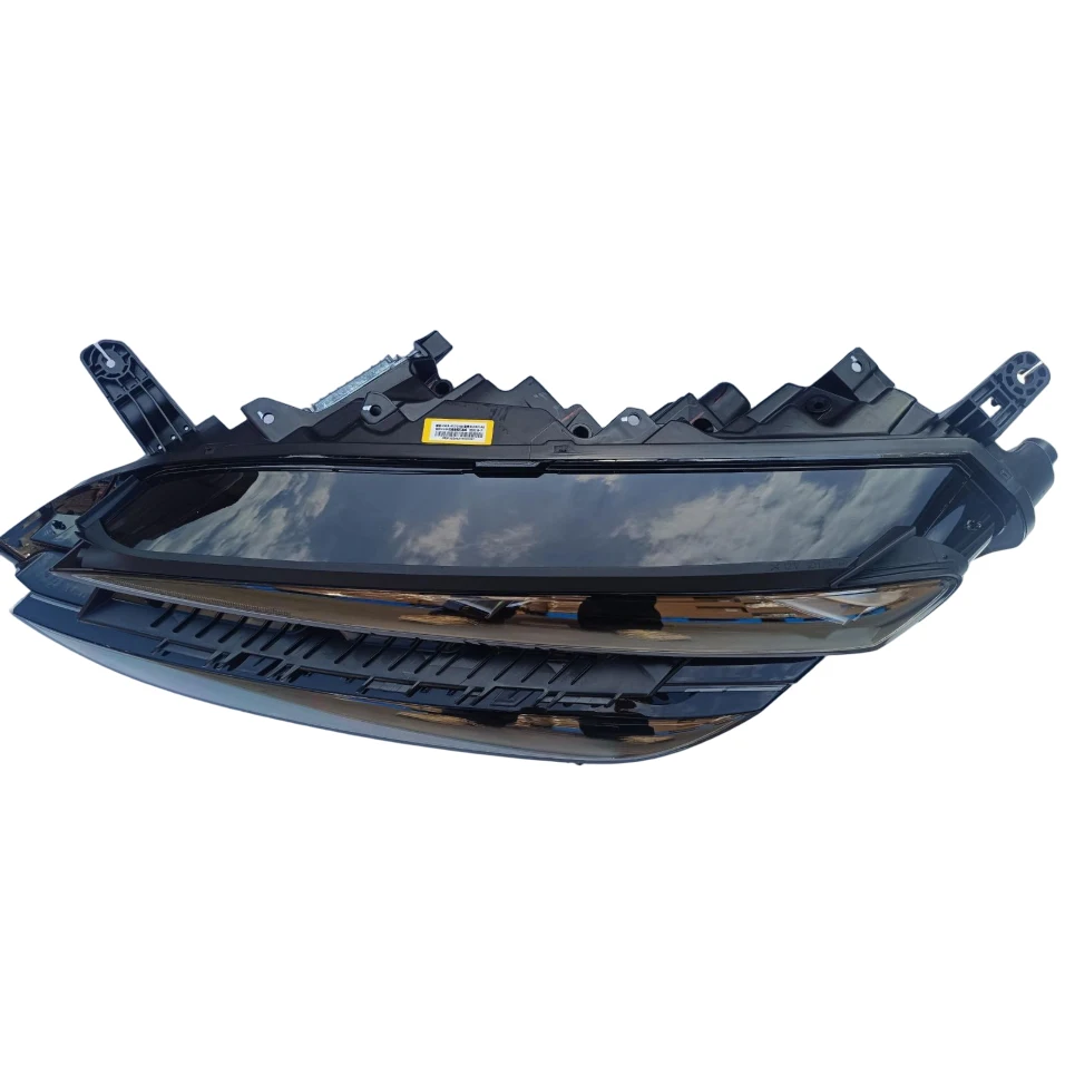 Hot Sale Auto Parts Car Right Combination Headlight Assembly OE 14361156-00 for BYD Sealion 06