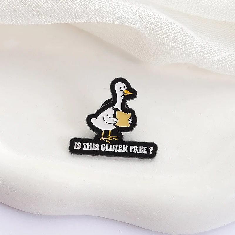 هل هذا دبوس المينا خالي من الغلوتين مضحك بطة عقد الخبز الغلوتين Coeliac بروش التلبيب على ظهره شارة مجوهرات هدايا للأصدقاء #3