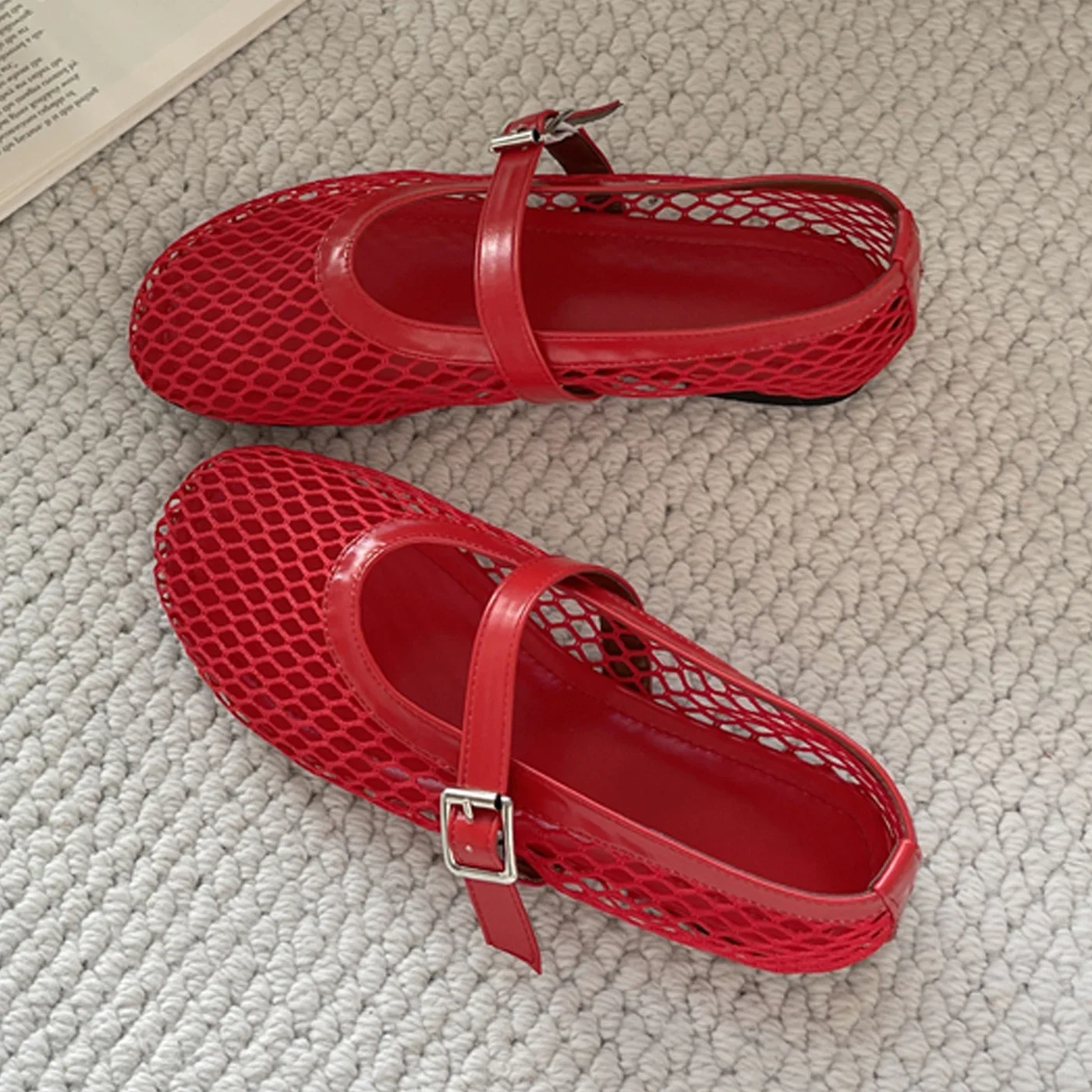 Eilyken Summer Designer Cosy Mesh Heels Women Flat Shoes Fashion Round Toe Buckle Strap Casual Outdoor Dress Sandals
