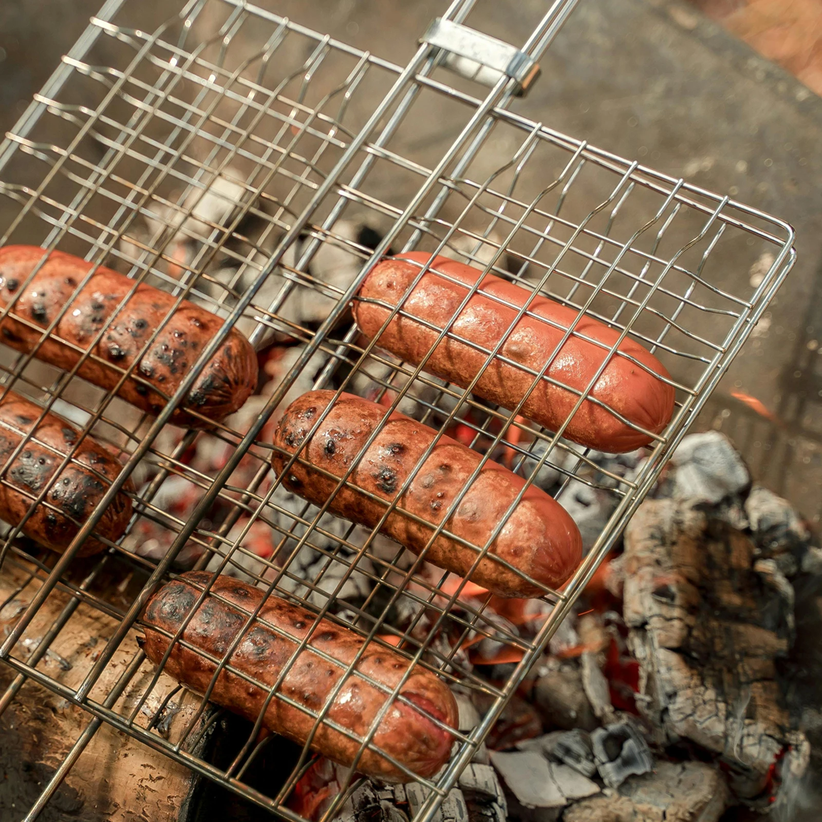 

Stainless Steel BBQ Grill Mesh Fish Holder Durable Portable Barbecue Net Clip for Camping Outdoor Utensils Grilling Rack