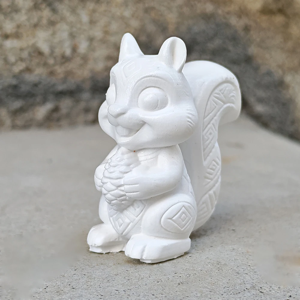 1.8 Inch Squirrel Ornament, made of resin, animal-themed. Suitable for centerpieces, New Year's gifts, creative desktop decorations, Christmas decorations, back-to-school gifts, home decor, and Halloween decorations