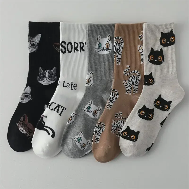 Four Seasons Kawaii Women Crew Socks Cute Cartoon Cat Pattern Letter Harajuku Streetwear Comfortable Female Casual Mid Tube Sock