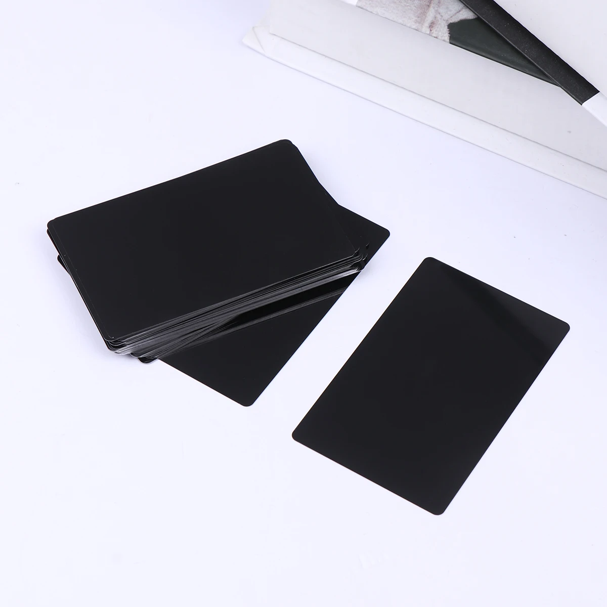

50 pcs 0.2Mm Thin Colored Anodized Aluminum Blank Business Cards For Machine Engraver Cnc Diy Custom Name Cards Heat Resistant