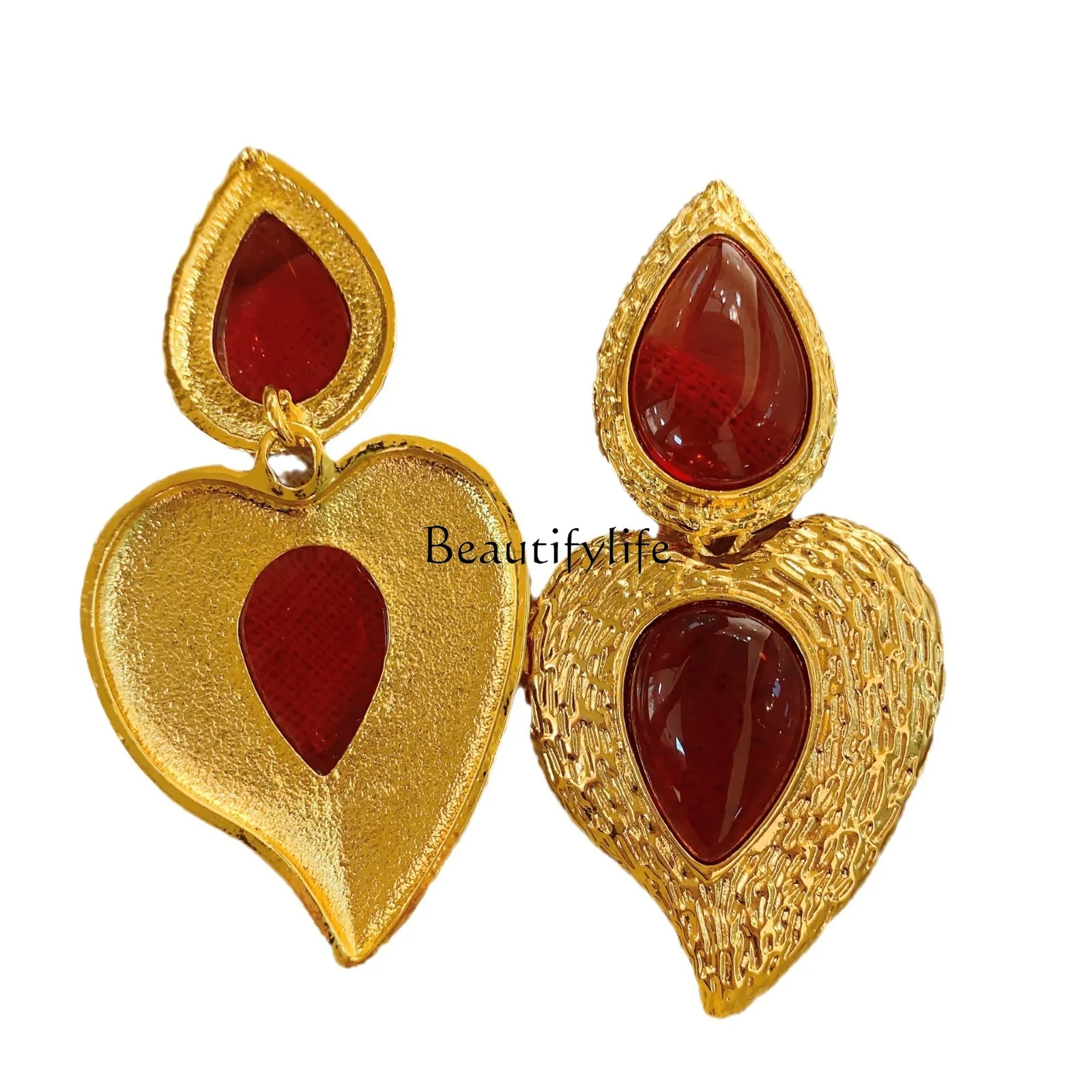 

European and American exaggerated earrings, red love retro earrings suitable for big faces