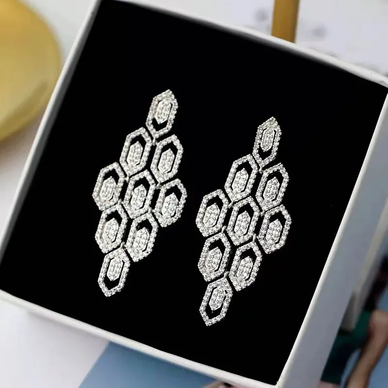 

European and American Fan Heavy Industry Micro Inlaid Earrings Full Diamond Hexagonal Hollow Diamond Net Red Earrings