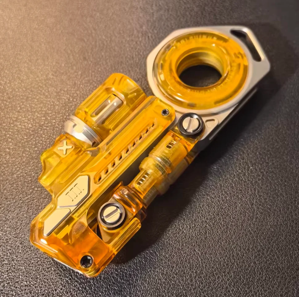 

Игрушка для декомпрессии EDC 01EDC Space Knight 3.0 pei Fitget б/у