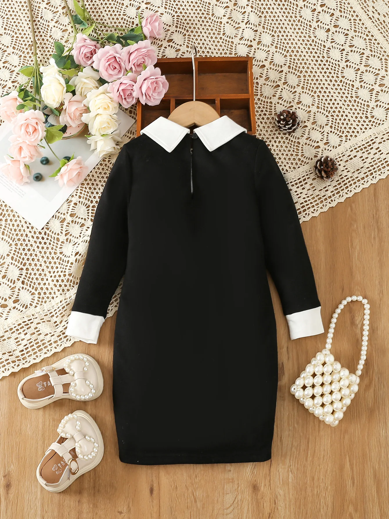 Autumn And Winter Long Sleeve Dress Black Retro Pearl Skinny Black Dress For Girls