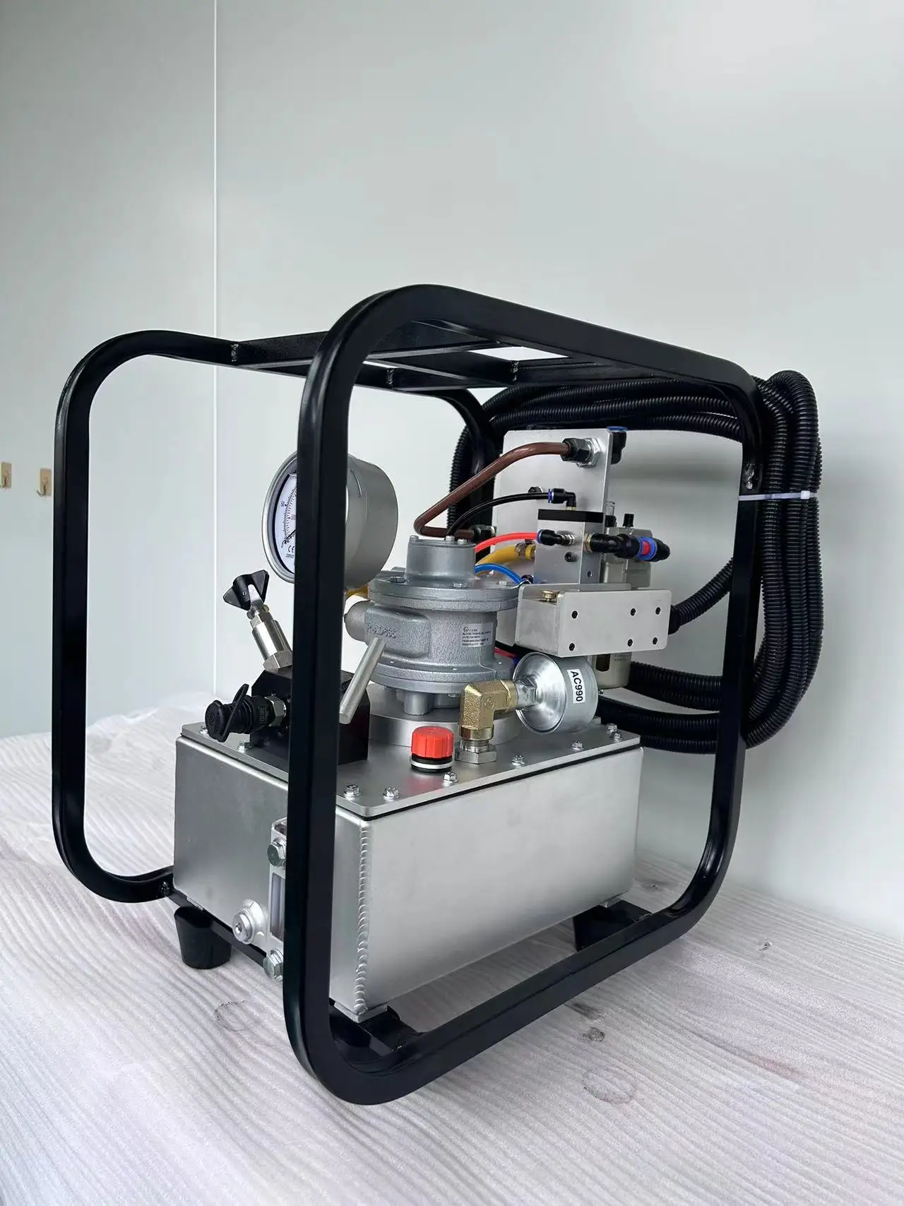 Hot Selling Product-Air Tension Pump CE ISOHydraulic Pneumatic Tension Pumps  Other Hydraulic Tools