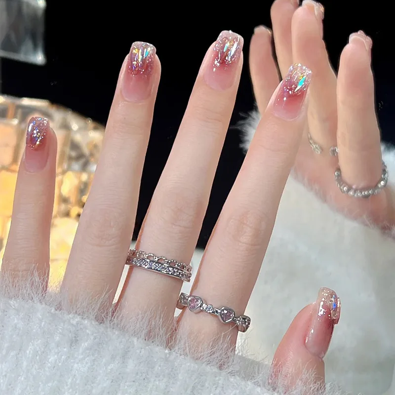 24 Stuks/1 Doos Zachte Witte Diamant Blush Glitter Ijs Penetratie Nep Nagels