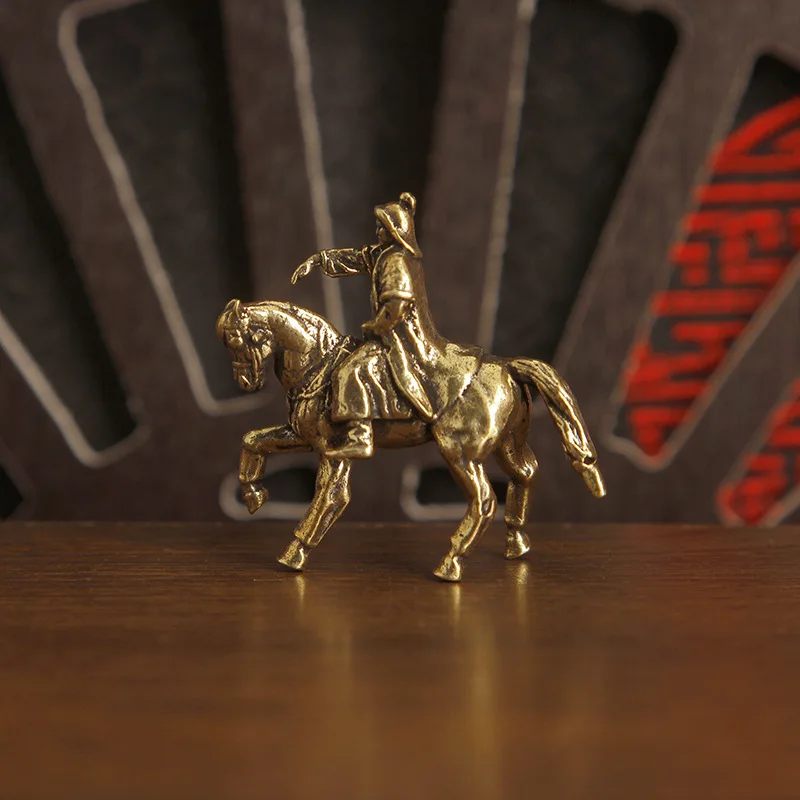 1 piece of brass general Genghis Khan ornaments, brass small ornaments, handicrafts, retro decorations, ornaments