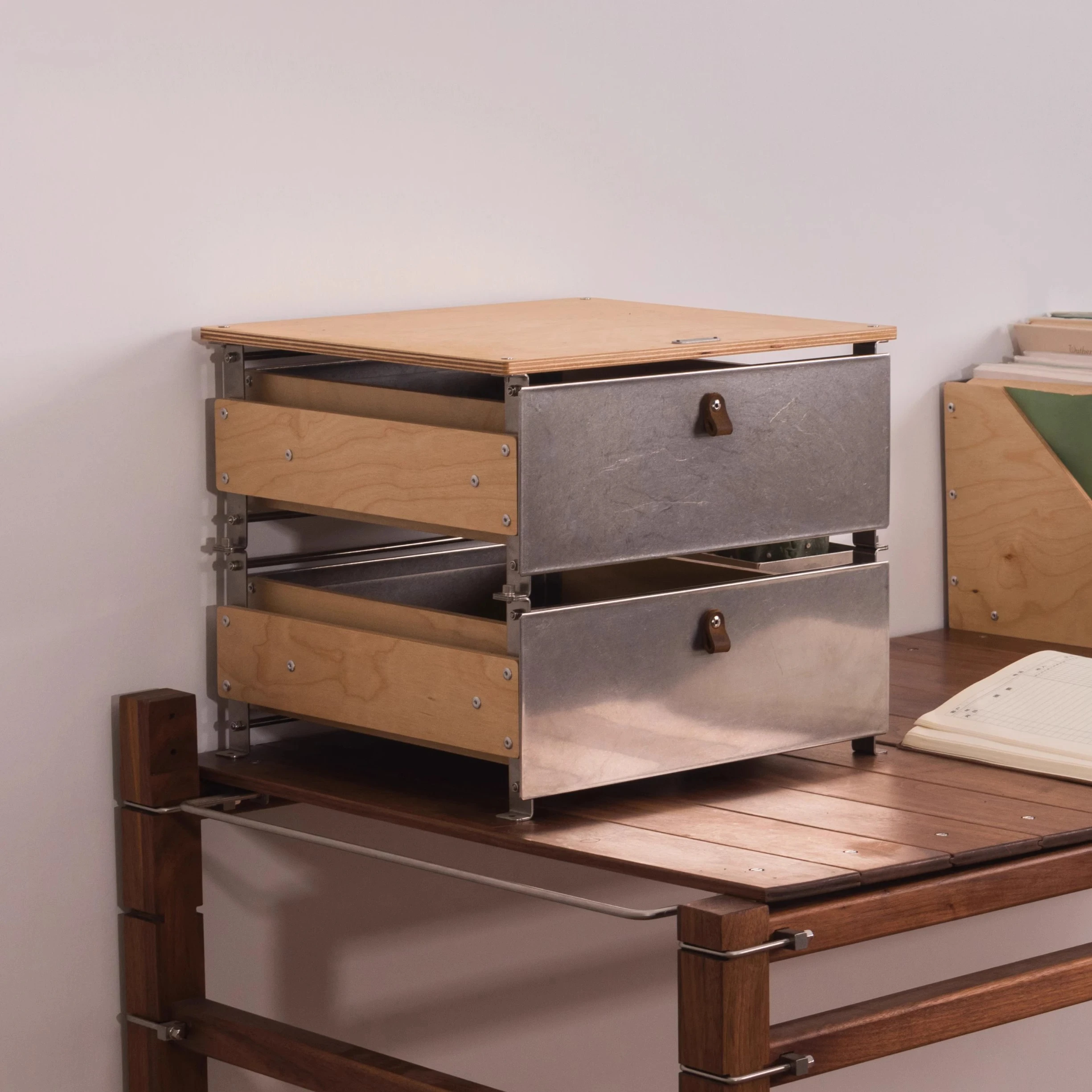 

Retro style wooden drawer cabinet, metal frame bedroom bedside table, creative art design two layers storage cabinet YX813SY