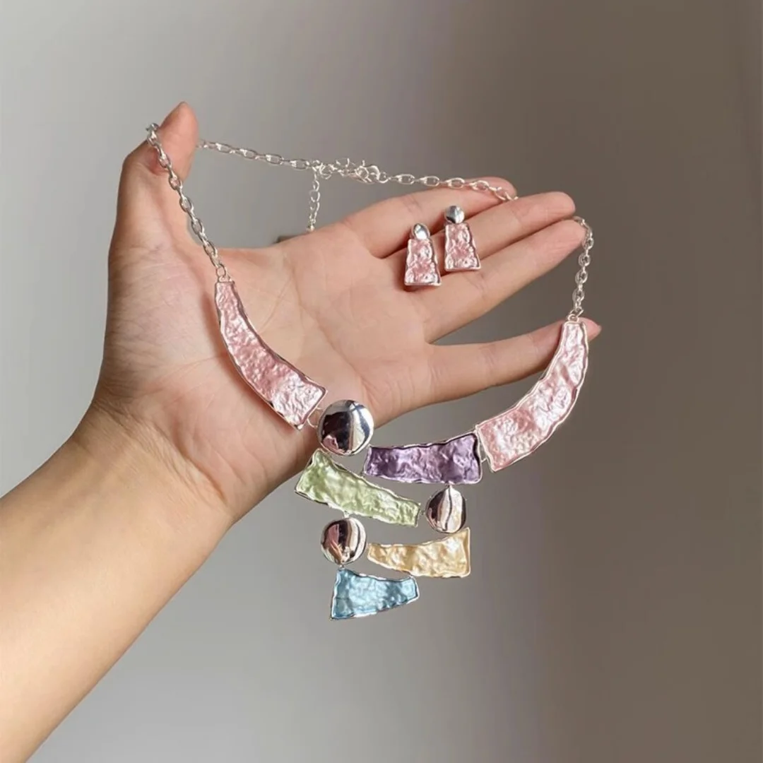 

DUTRIEUX Enamel Necklaces Niche Charm Geometric Choker for Women New in Jewelry Trendy Chains Necklaces Christmas Best Gift 2025