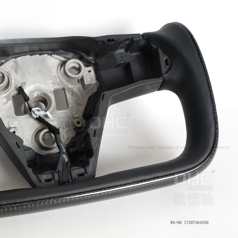 Suitable for 2016-2022 Tesla Model 3 YOKE steering wheel modified carbon fiber heated car steering wheel