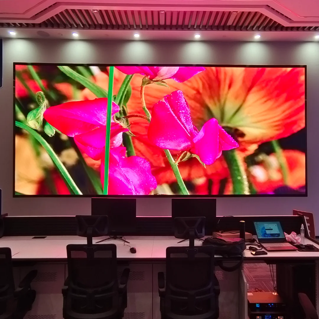 Indoor 4K HD P2.5mm Micro LED Wall-Mounted Full Color LED Display Screen 500cd Brightness High Contrast for Conference Rooms