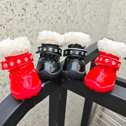 4pcs/set Dog Shoes Winter Red Black Pet Paw Waterproof Snow Boots Snow Warm Puppy Cat Rain Bootie Dachshund Yorkie Accessories