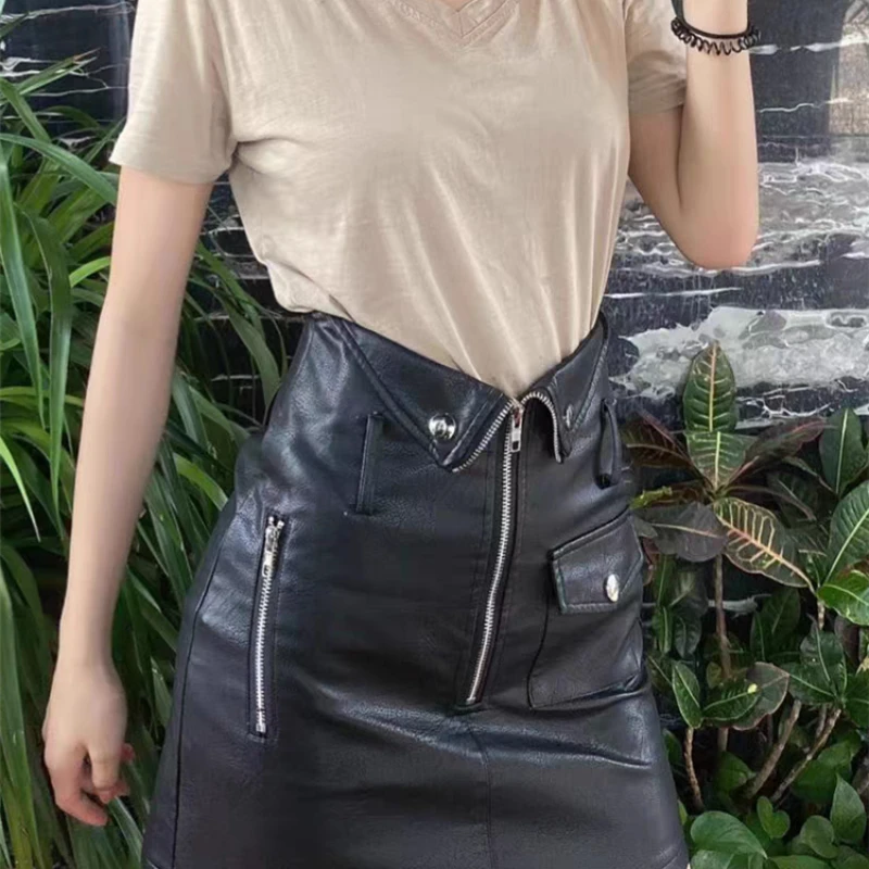 

2025 autumn winter new style lapel zipper pocket decoration design sense PU leather bag hip slimming trendy half skirt