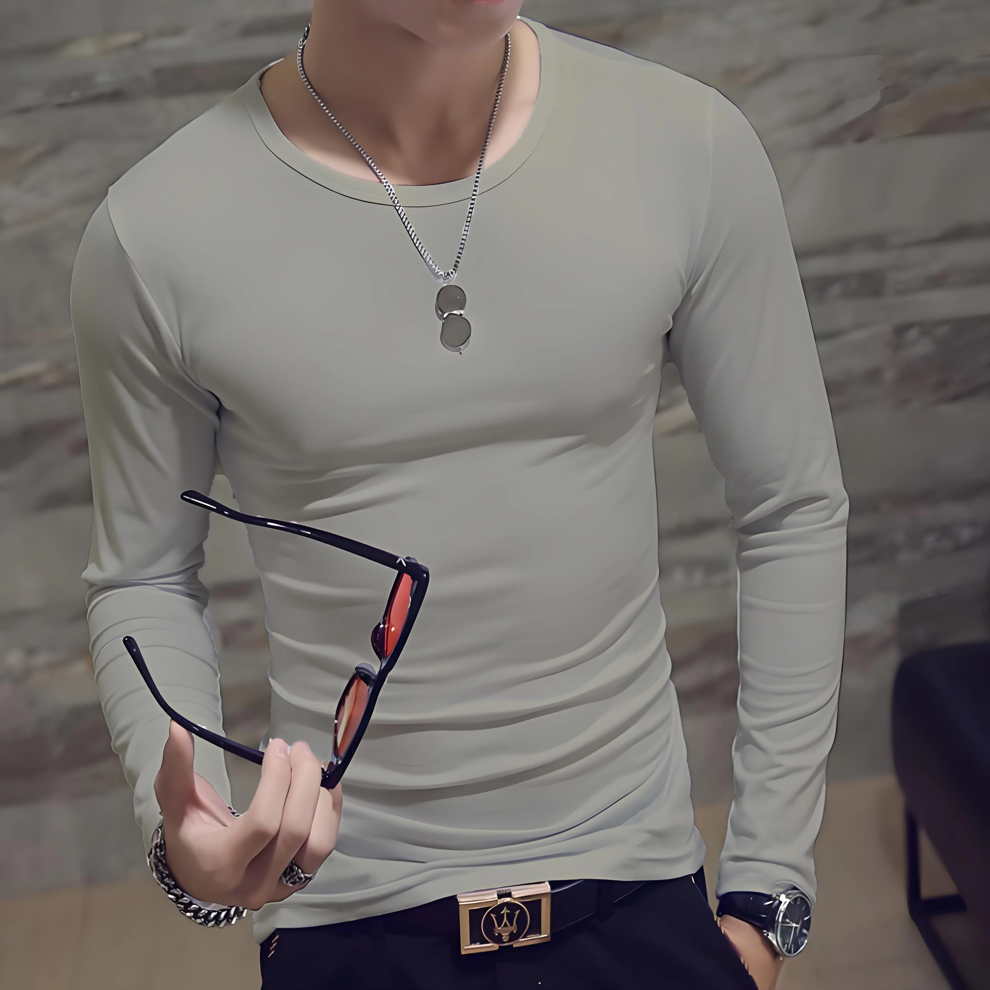 Men's casual fashion solid color long-sleeved round neck T-shirt classic men's spring and autumn thin comfortable top image 5