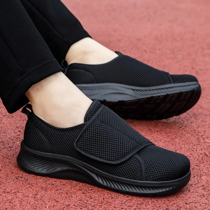 

Wide Swollen Feet Orthopedic Walking Sneakers For Men Adjustable Thumb Eversion Soft Comfort Diabetic Casual Shoes