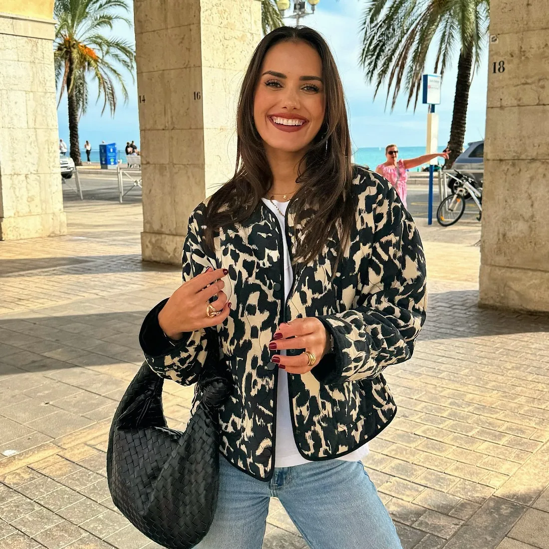 

Осенне-зимняя новая женская модная универсальная хлопковая куртка с круглым вырезом и длинными рукавами с животным принтом, короткий стиль