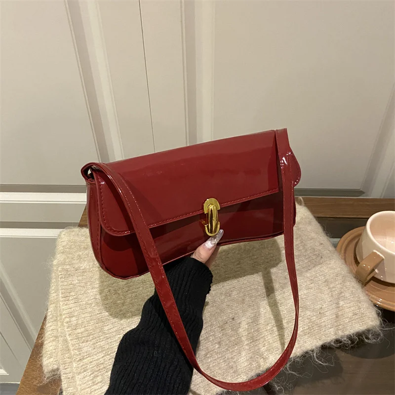 French Style Lock Buckle Fashion Retro Underarm Small Hobo Bag Women's Handbag Street Trend Soft PU Material Daily Use