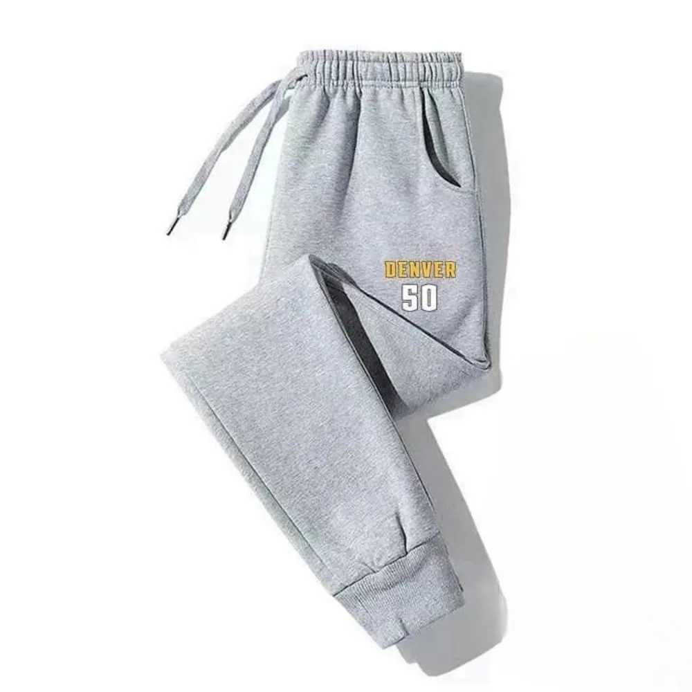 Calças esportivas casuais com estampa de logotipo de equipe simples para adultos, adequadas para corrida fitness ao ar livre de outono e inverno e outros esportes.